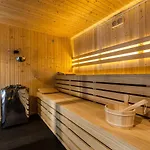 Prawdzic Family & Wellness 아파트호텔 4*