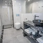 Prawdzic Family & Wellness 아파트호텔 4*