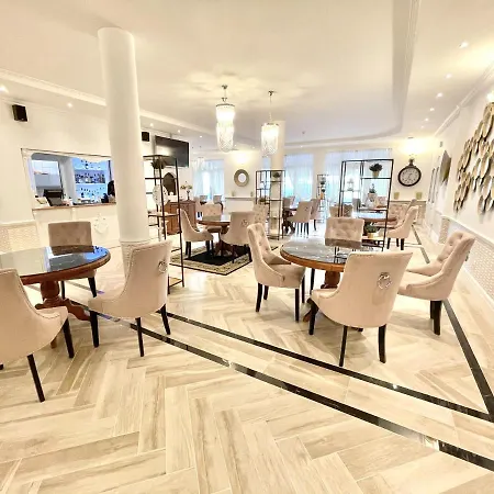 Lägenhetshotell Prawdzic & Wellness