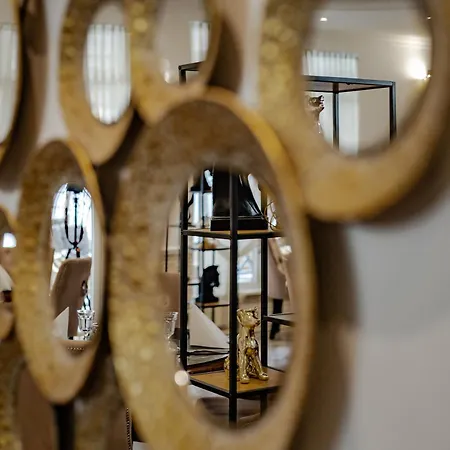 شقة فندقية Prawdzic & Wellness 4*