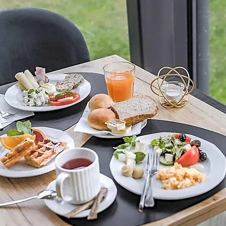 Aparthotel Prawdzic Family & Wellness 4*