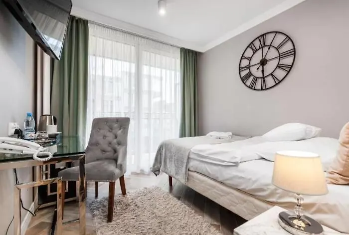 Lägenhetshotell Prawdzic & Wellness 4*